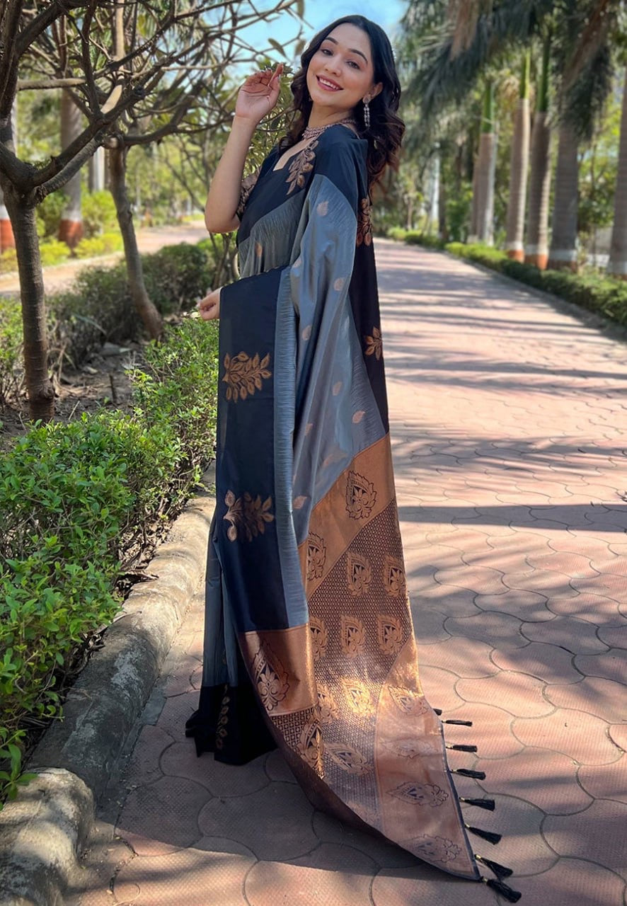 Banarasi Soft Silk Saree with Rich Zari Weaving – Perfect for Weddings & Festive Wear