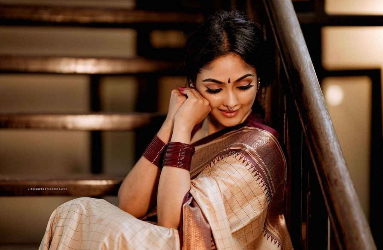 Elegant Cream & Copper Kanjivaram Silk Saree with Rich Zari Border