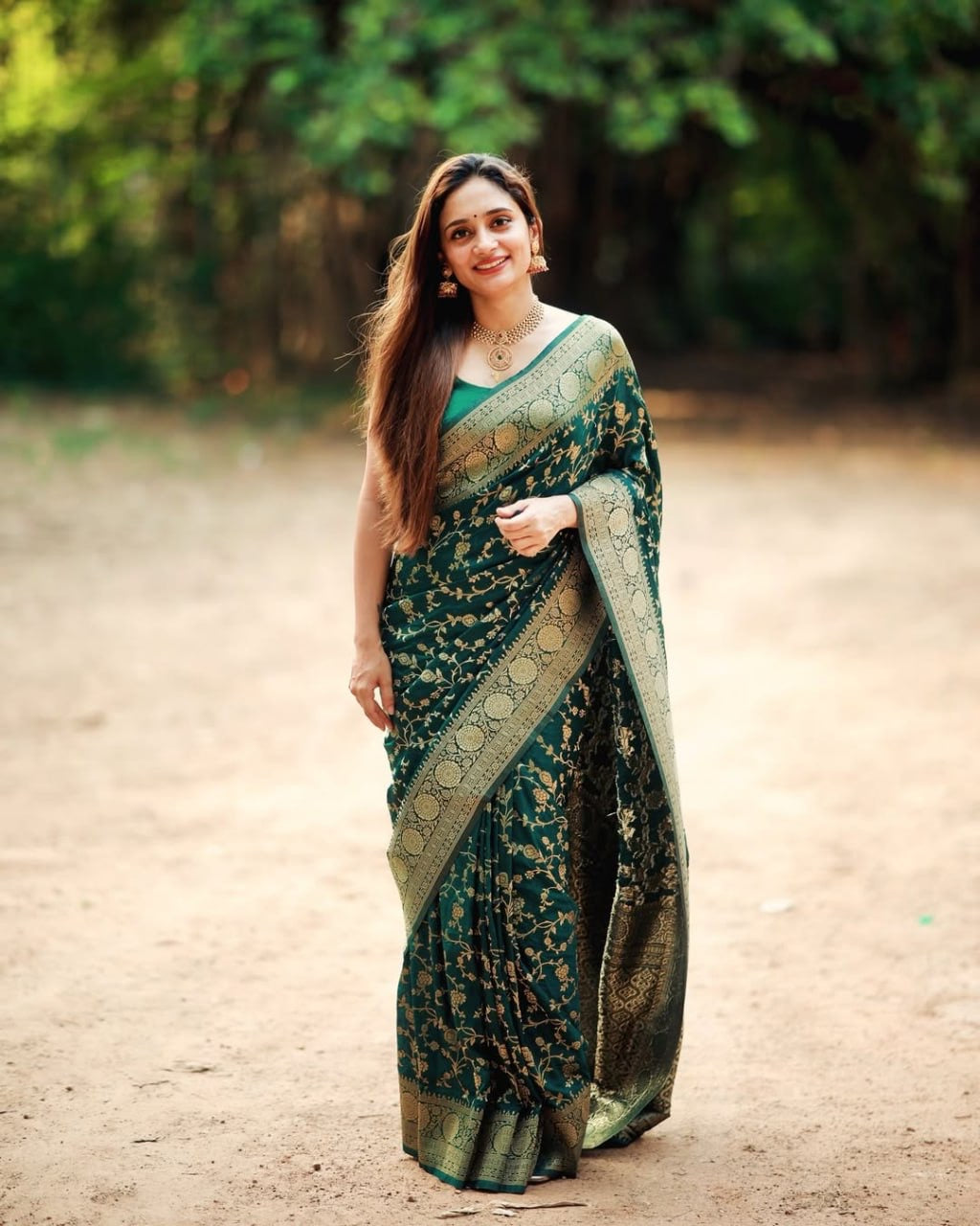 Emerald Green Banarasi Silk Saree with Golden Floral Zari Weaving