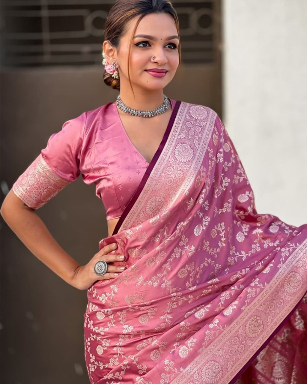 Premium Banarasi Silk Saree with Intricate Zari Work – Elegant Festive & Wedding Wear