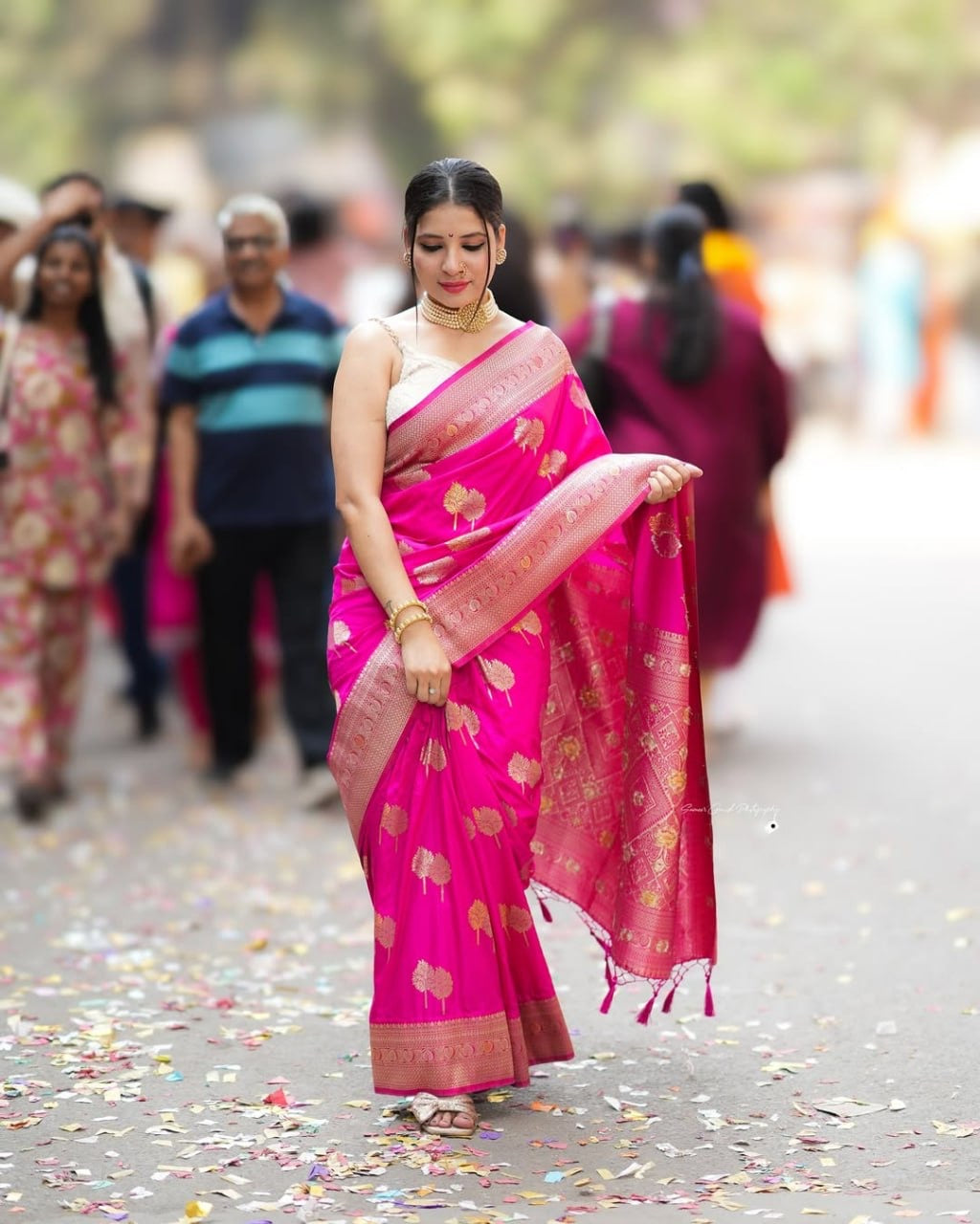 Hot Pink Banarasi Silk Saree with Gold Zari Leaf Motifs & Rich Border