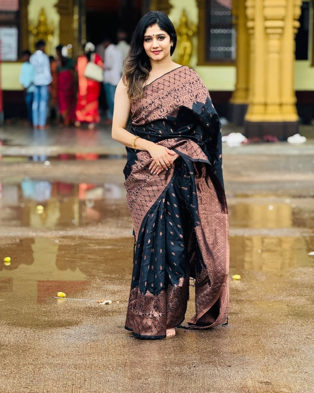 Elegant Black & Copper Silk Saree with Traditional Zari Work