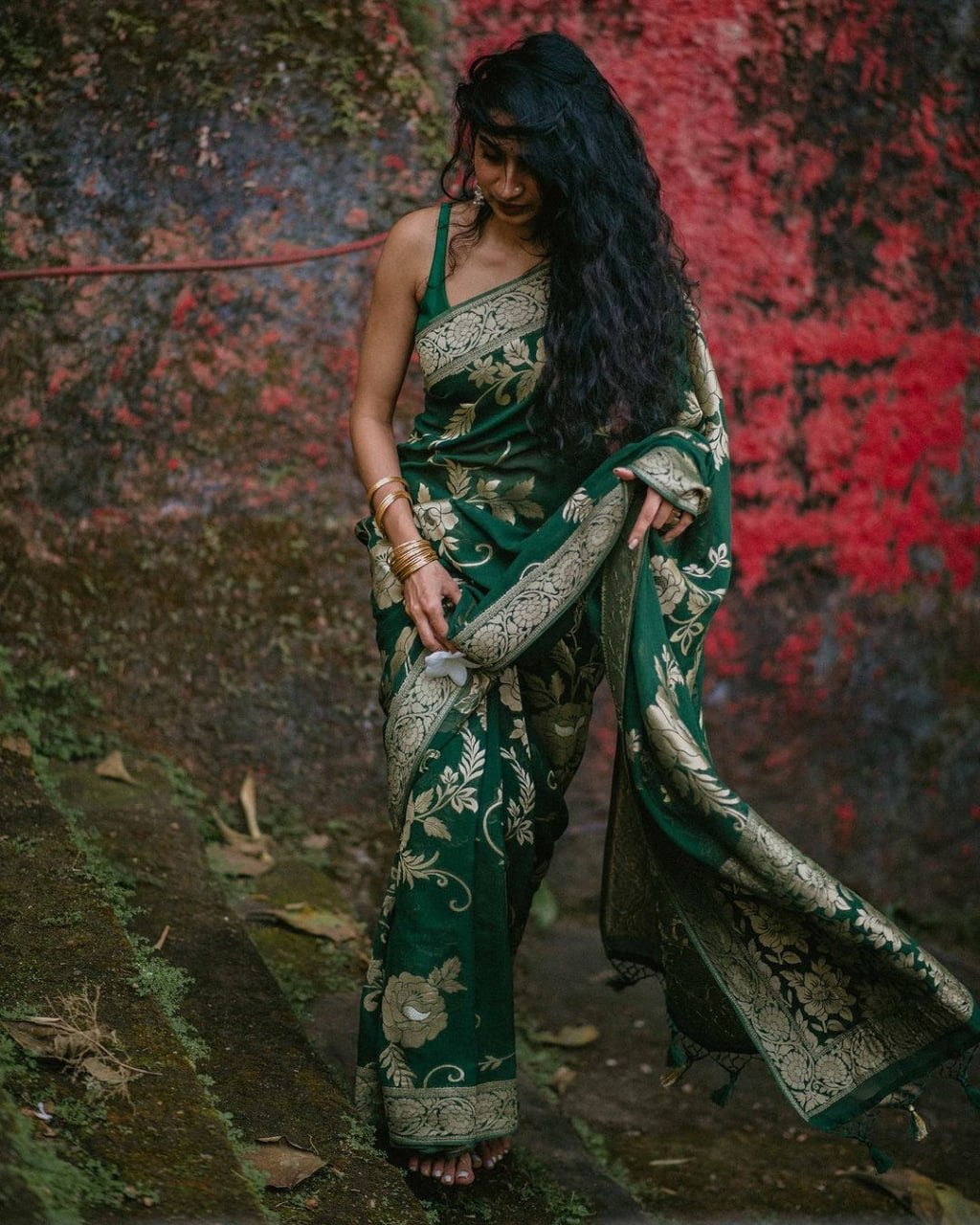Elegant Bottle Green Floral Woven Saree with Antique Gold Detailing