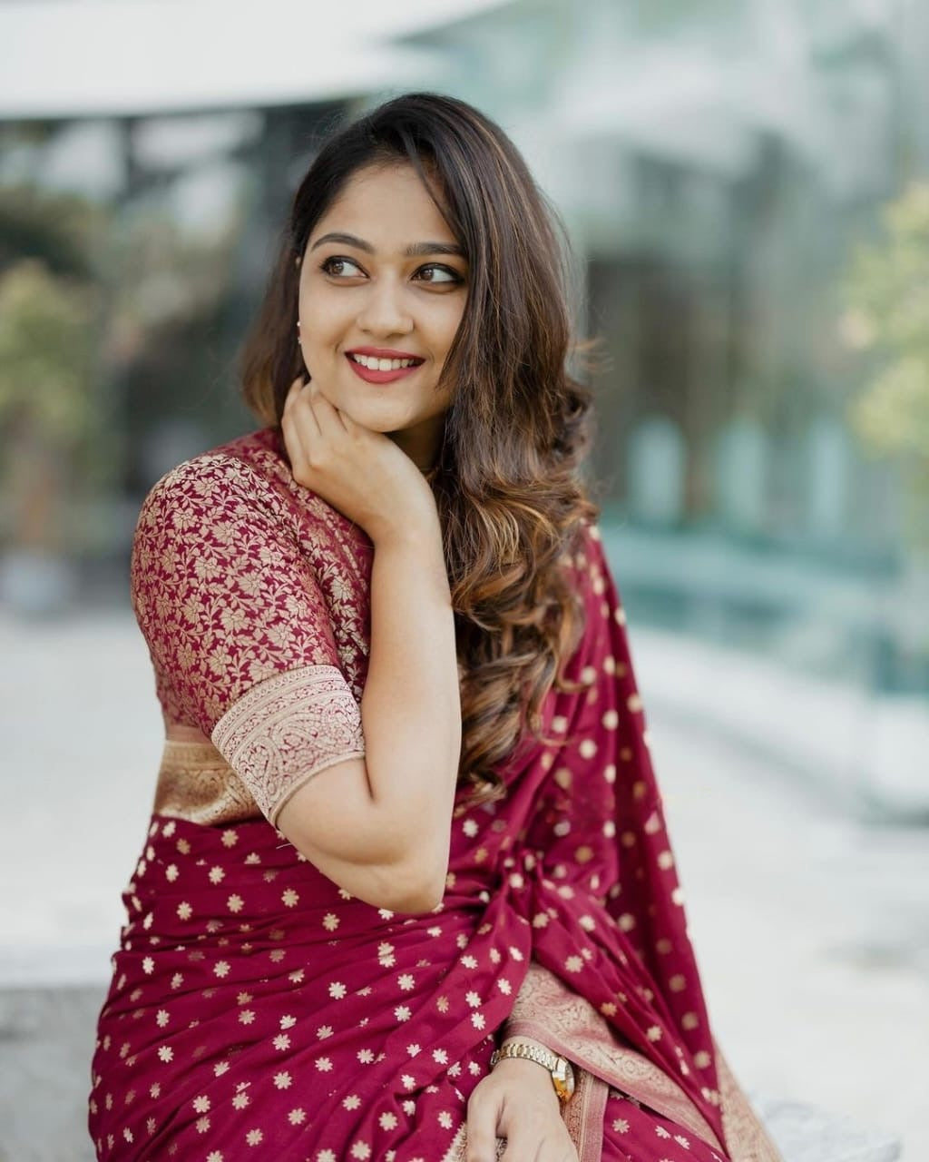 Elegant Maroon Banarasi Silk Saree with Gold Zari Border and Small Floral Motifs