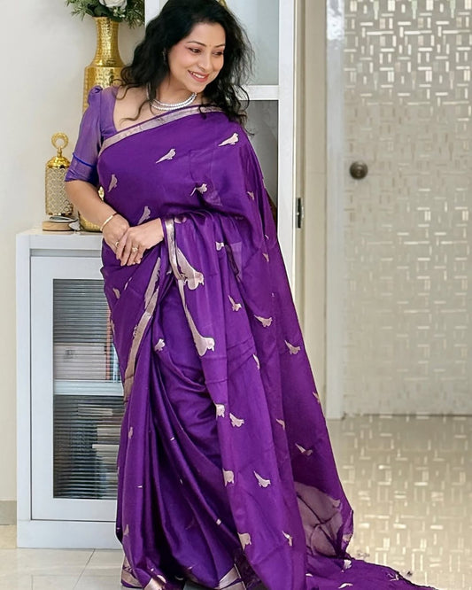 Handloom Silk Saree with Gold Bird Motifs & Zari Border – Purple/Red