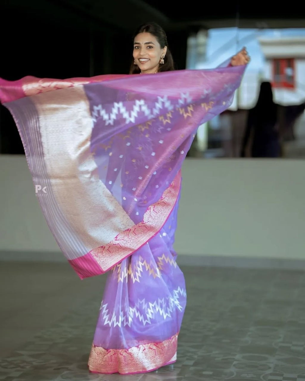 raceful Lavender Silk Saree with Golden Zari & Pink Border