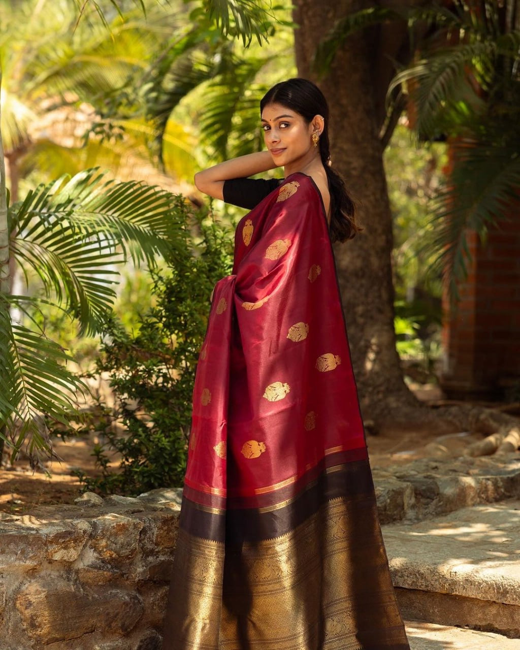 Elegant Maroon Silk Saree with Zari Polka and Border – Festive Party Wear