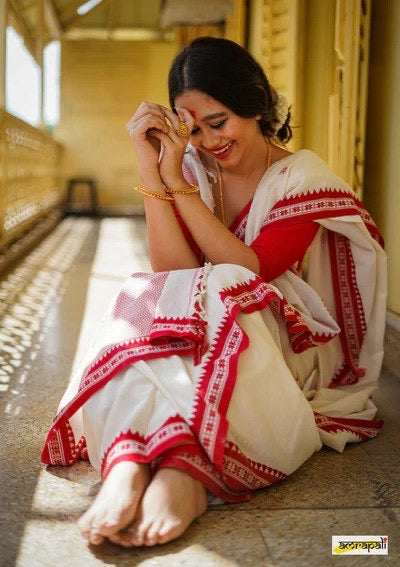 Traditional White & Red Bengali Cotton Saree
