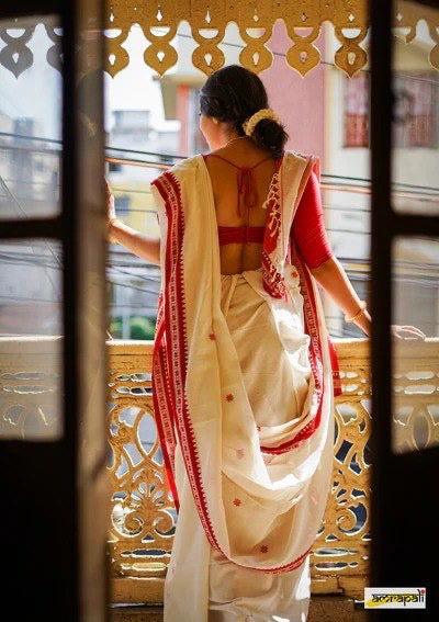 Traditional White & Red Bengali Cotton Saree