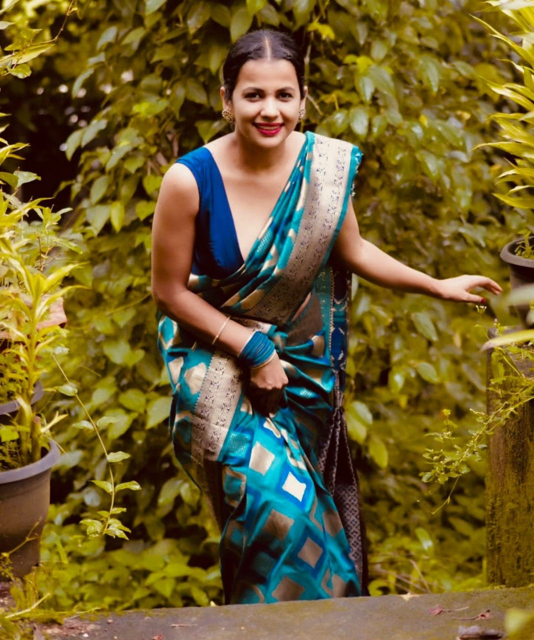 Teal Blue Geometric Pattern Silk Saree with Contrast Golden Zari Border